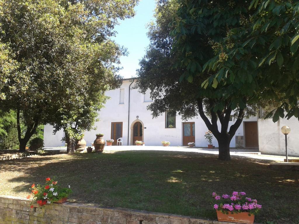 Agriturismo Santa Chiara Помаранче Екстер'єр фото